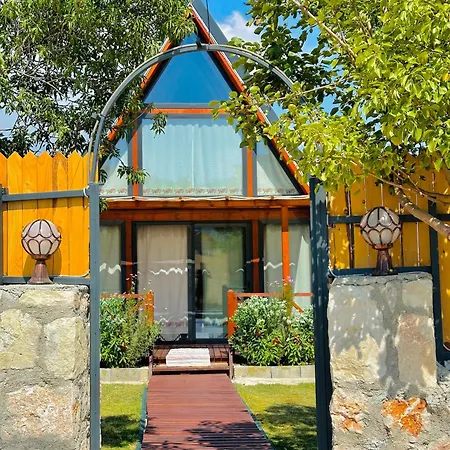 Kalkan'da Dogal Ahsap Ev, 2 Yatak Odasi, 1 Banyo, Wi-fi 度假居 *
