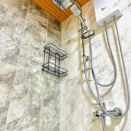 Feriehus Kalkan'da Dogal Ahsap Ev, 2 Yatak Odasi, 1 Banyo, Wi-fi Kaş